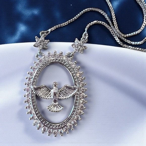 Dove Cubic Zirconia Pendant Necklace - Picture 9 of 16